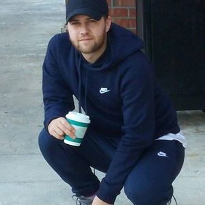 Meet your Posher, Brady